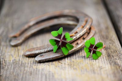 Amuletos para atraer la abundancia según tu signo